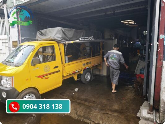 Hút Hầm Cầu Quận 4 [ Trọn Gói Giá Rẻ] – Có Mặt Sau 15P [BH 5 Năm]