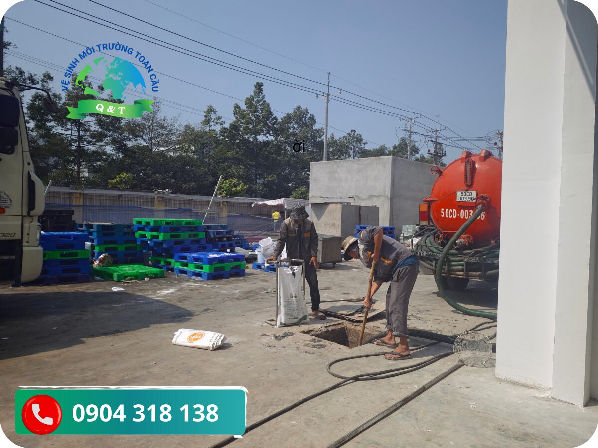 Những dấu hiệu "cảnh báo" bồn cầu nhà bạn đang bị nghẹt