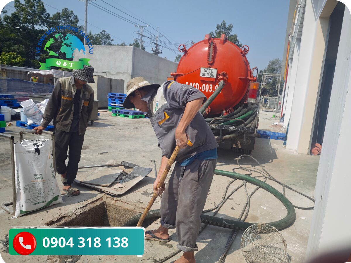 Hình ảnh thi công hút hầm cầu Tân Trụ