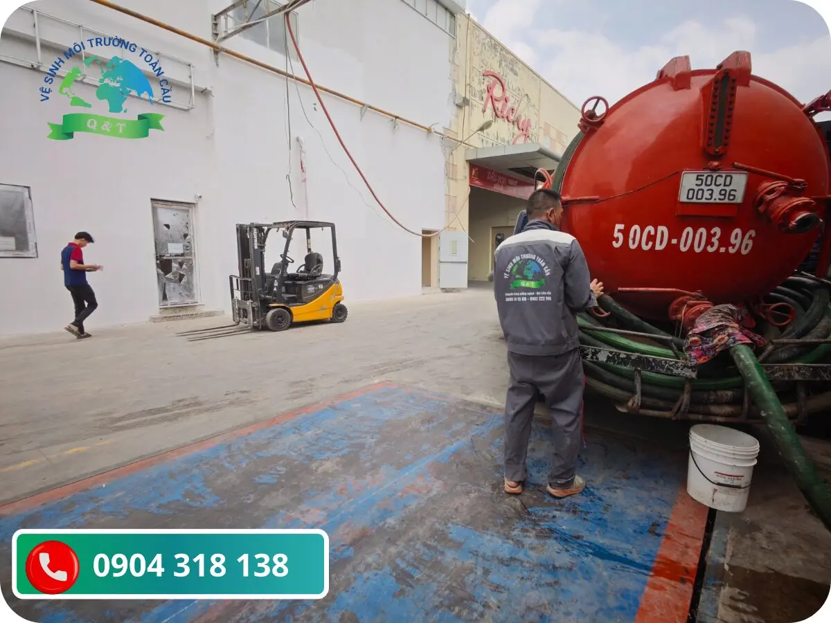 DỊCH VỤ HÚT BỂ PHỐT CHUYÊN NGHIỆP TẠI CẨM GIÀNG