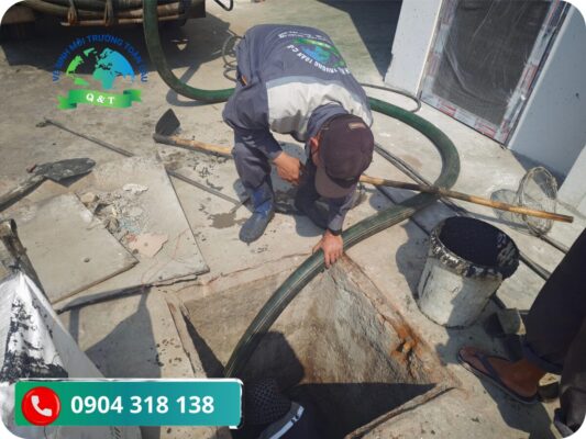 Thông bồn cầu Củ Chi