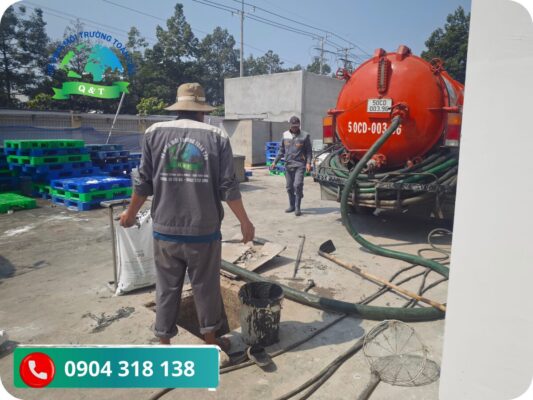 Vận chuyển bùn vi sinh tại Bình Dương