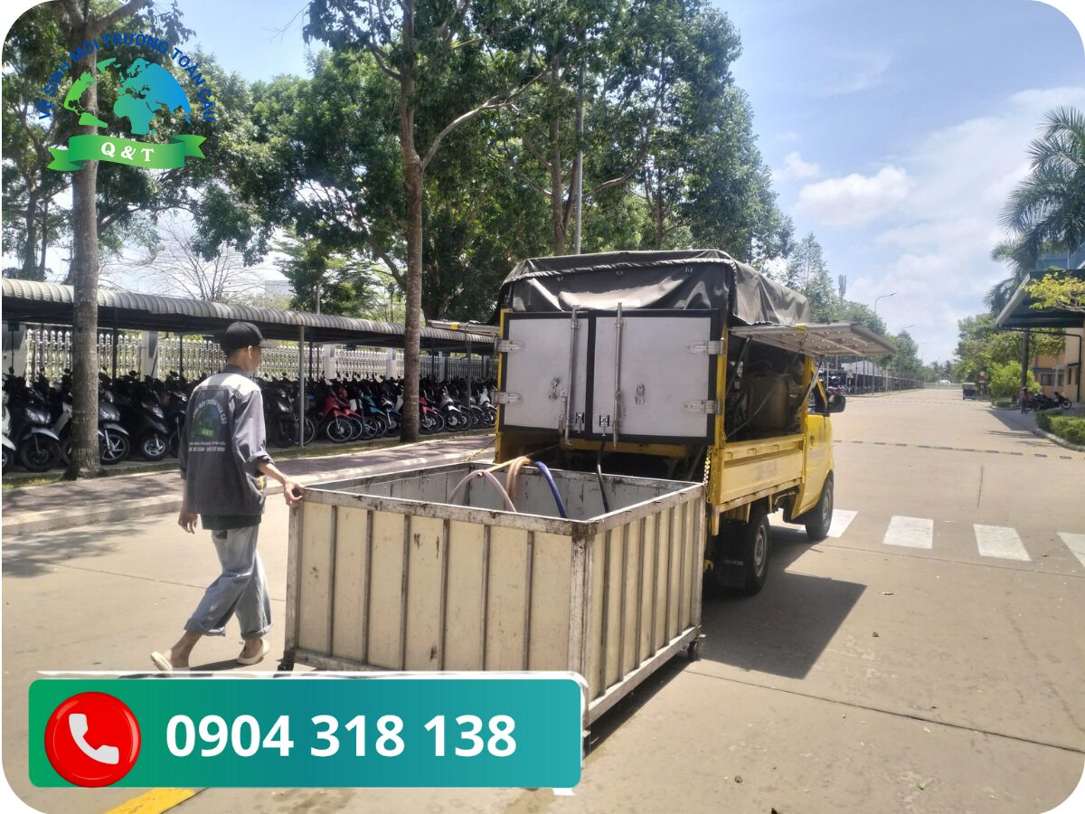 Dấu hiệu bồn cầu bị nghẹt cần xử lý ngay