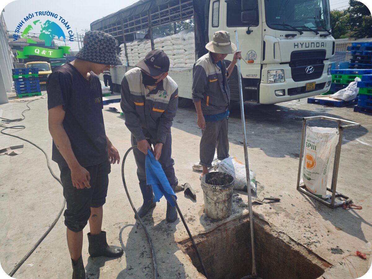 Dấu hiệu bồn cầu đang "kêu cứu"