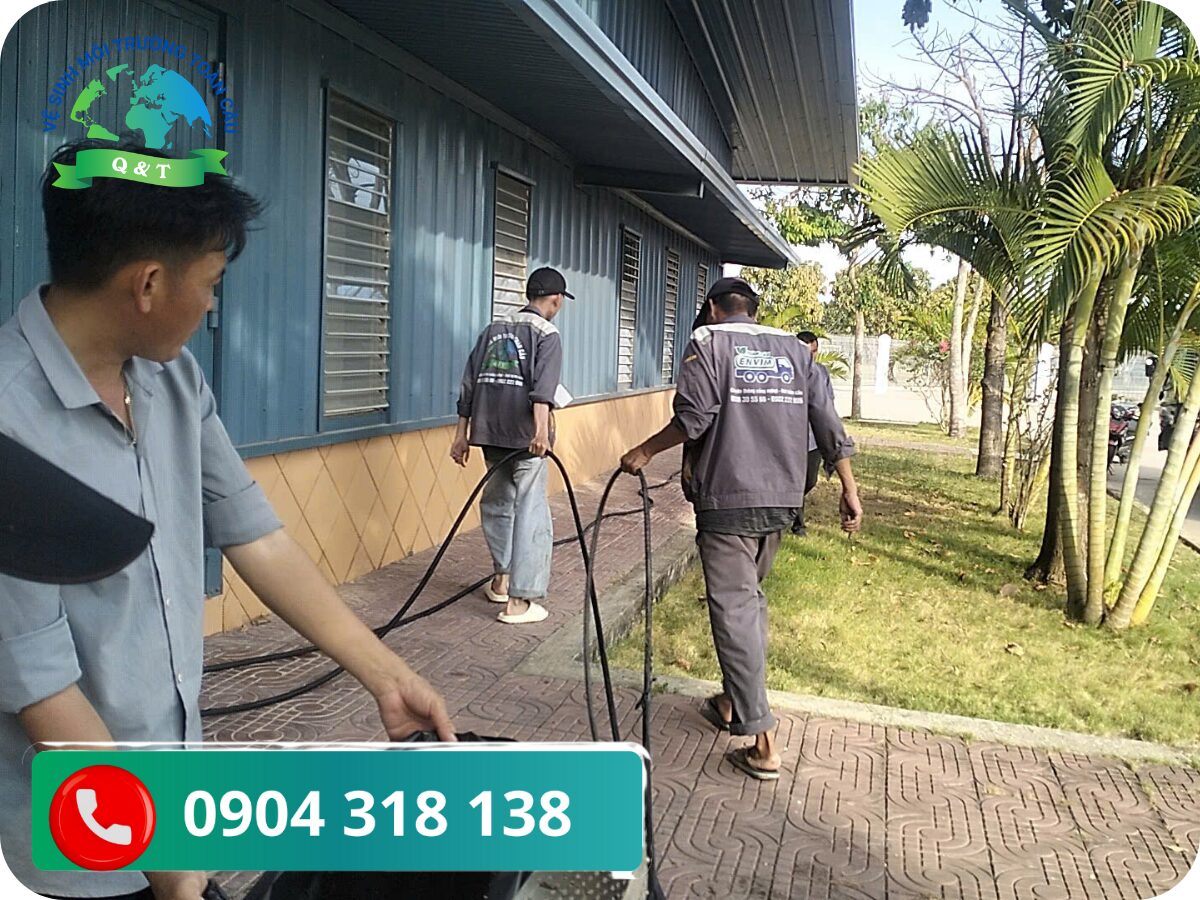Dấu hiệu nhận biết bồn cầu bị nghẹt