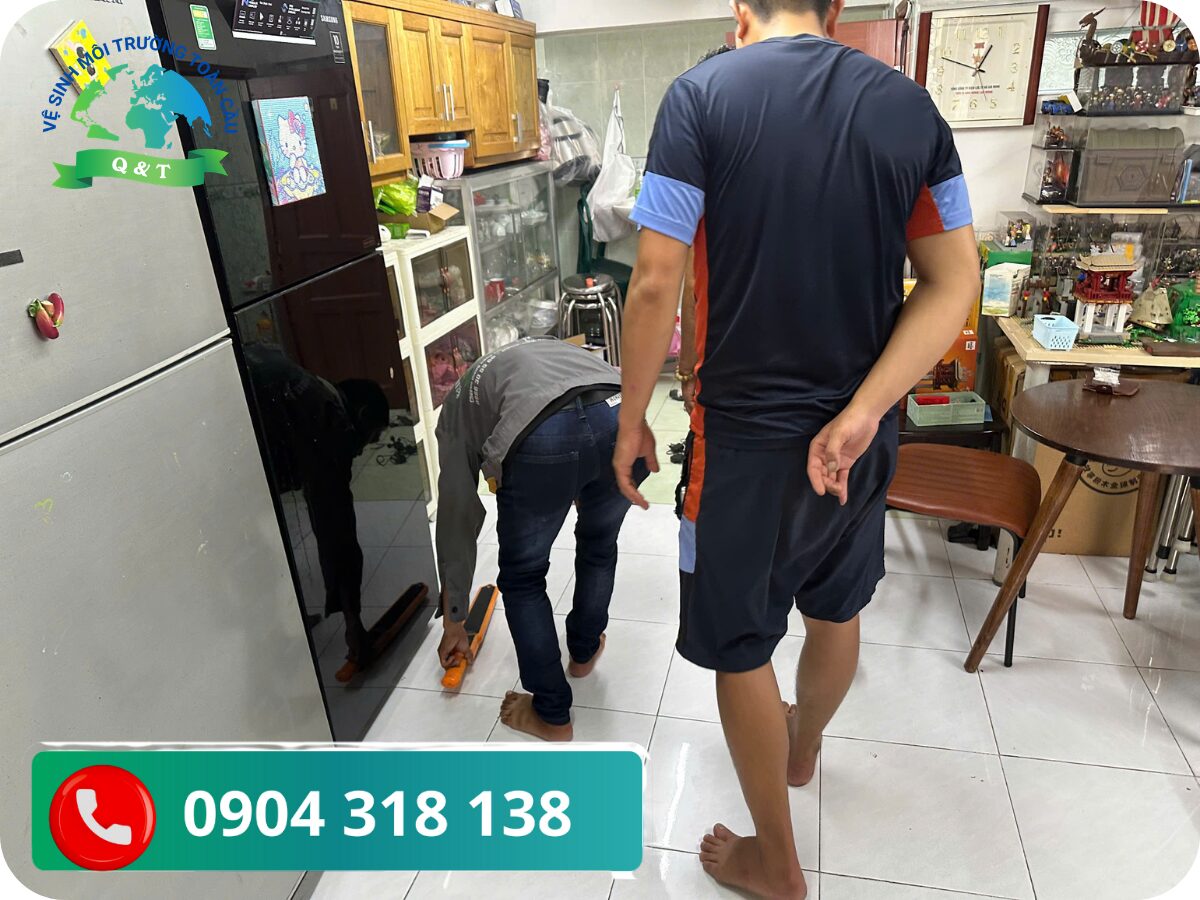 (Ảnh minh họa: Hệ thống máy thông cống lò xo công nghiệp và thiết bị hiện đại sẵn sàng thi công tại công trình)