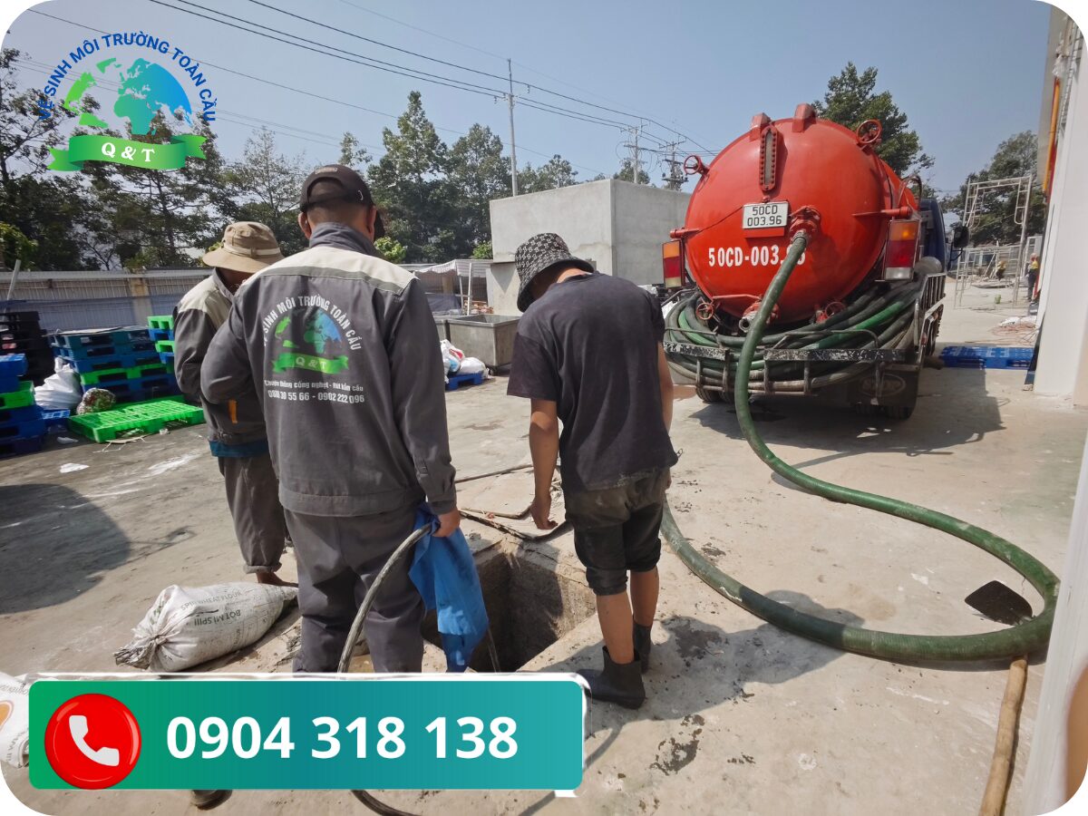 Thông tắc cống Hoà Bình