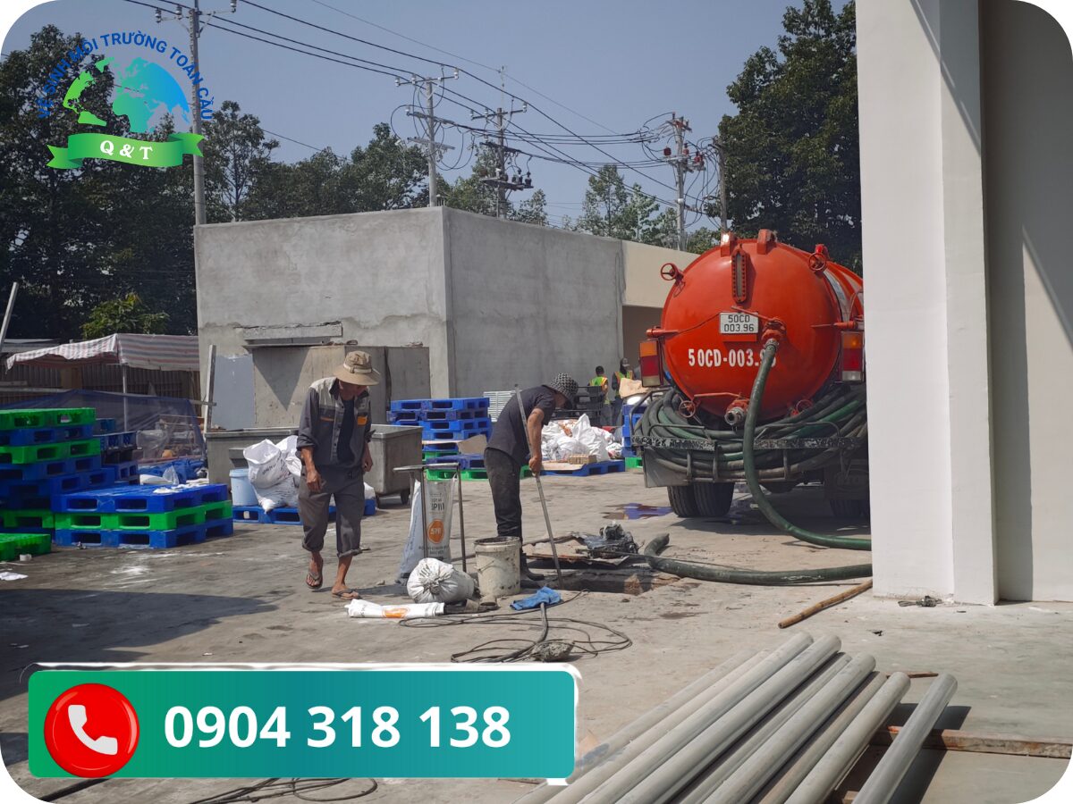 Hút hầm cầu Long Xuyên