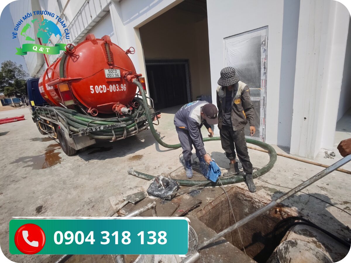 [Hình ảnh: Cận cảnh hố ga/hầm thi công hút thực tế tại một công ty ở Tân Sơn Nhì]
