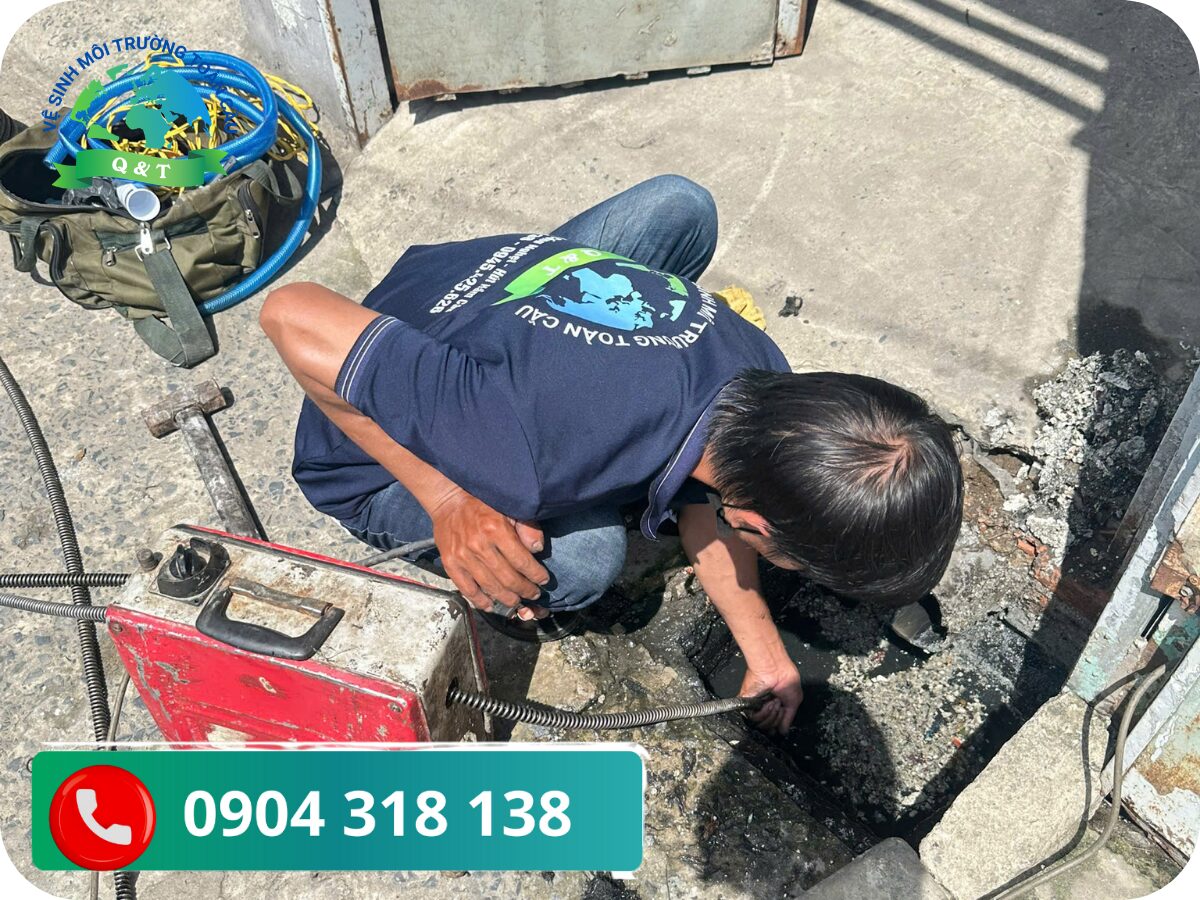 Nguyên Nhân Thông Thường Gây Nghẹt Bồn Cầu