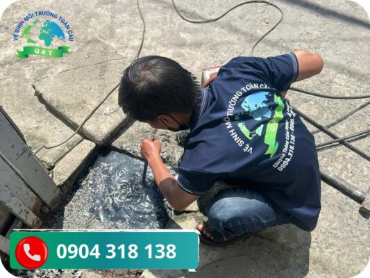 Thông Cống Nghẹt Đức Hòa [Trọn Gói Giá Rẻ] Uy Tín (Có VAT)