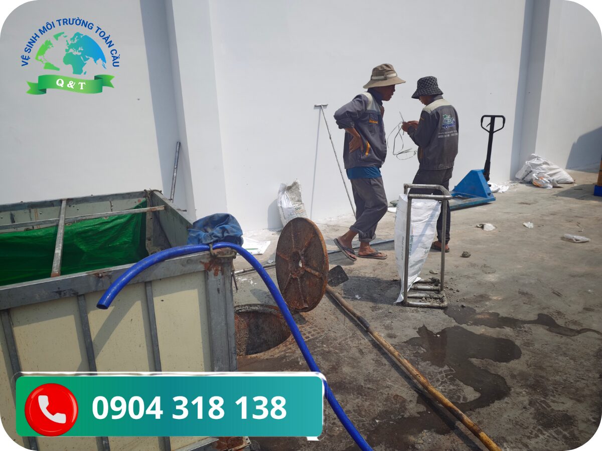 Khi Nào Cần Gọi Dịch Vụ Hút Hầm Cầu Tại Phường Diên Hồng?