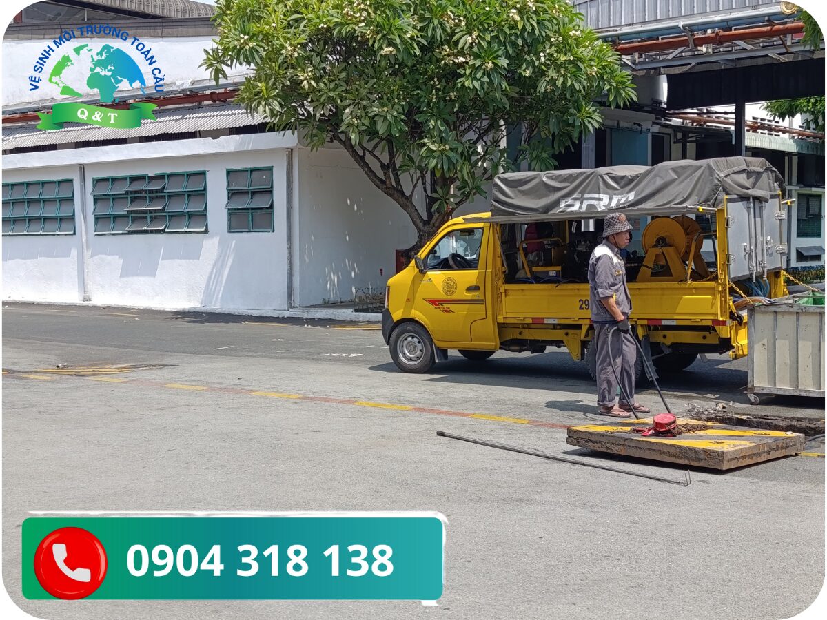 Khi Nào Cần Hút Thay Vì Chỉ Thông Bồn Cầu?