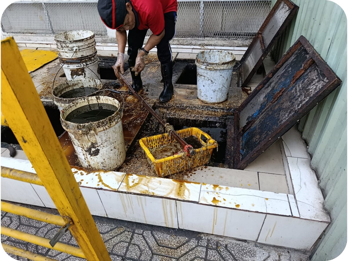 Nguyên Nhân Bồn Cầu Bị Nghẹt