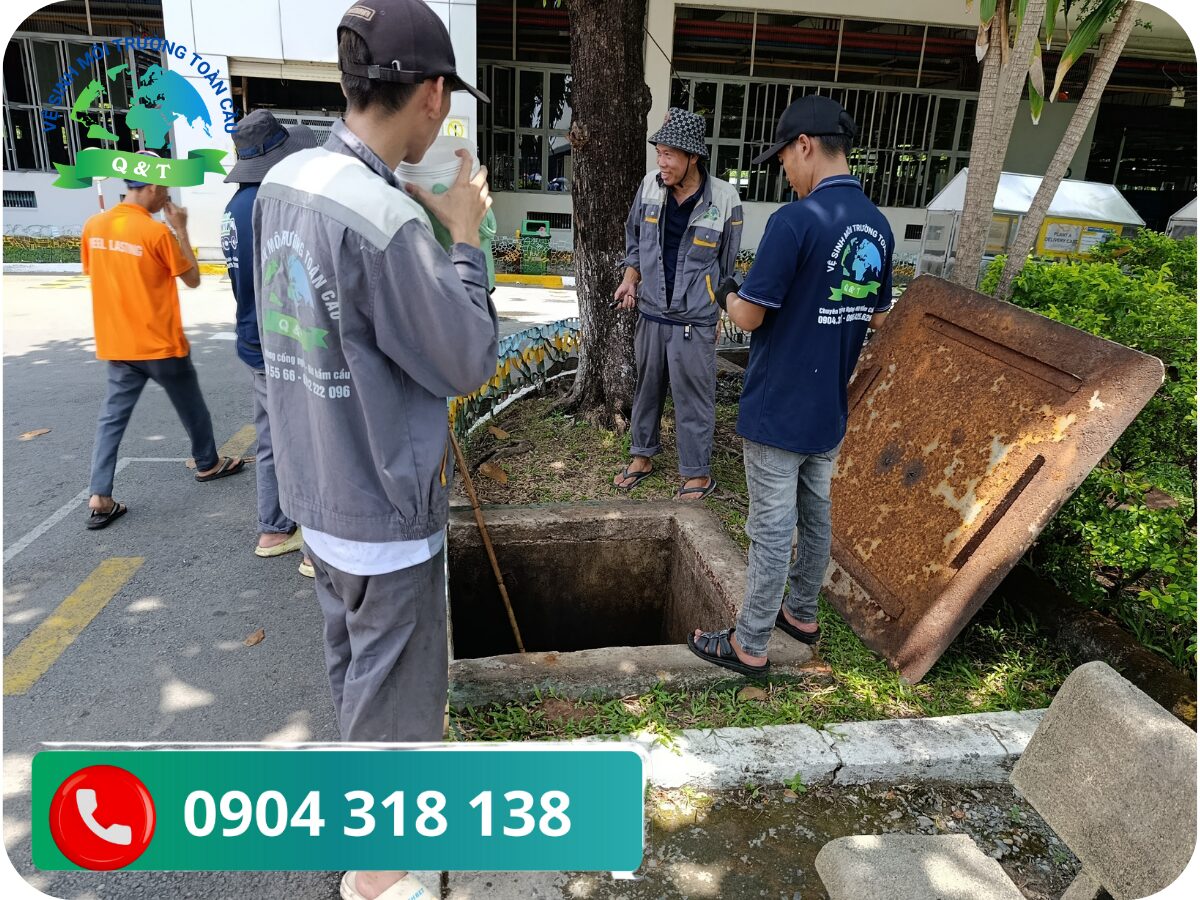 Quy Trình Thông Tắc Bồn Cầu Chuẩn 7 Bước Tại Mỏ Cày Nam