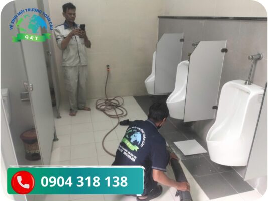 Thông bồn cầu Cái Bè