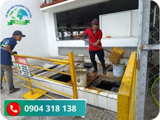 Thông bồn cầu Tân Phước