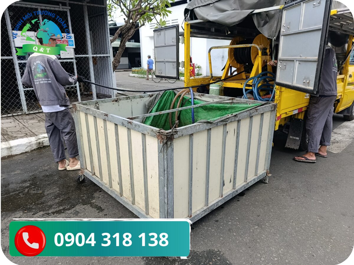 Vì Sao Nên Chọn Dịch Vụ Thông Bồn Cầu Tại Tân Phú Đông?